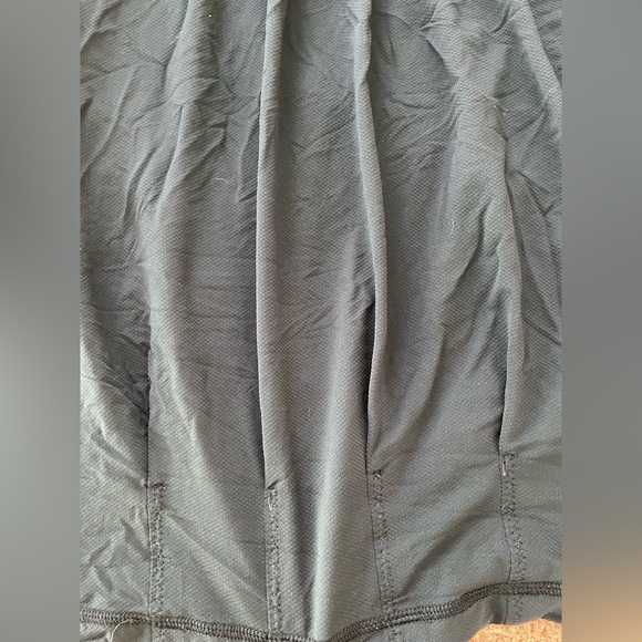 Black Lululemon workout top - Picture 2 of 6